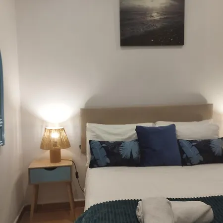 Port House, Paseo Maritimo,a Un Minuto Playa Апартаменты *